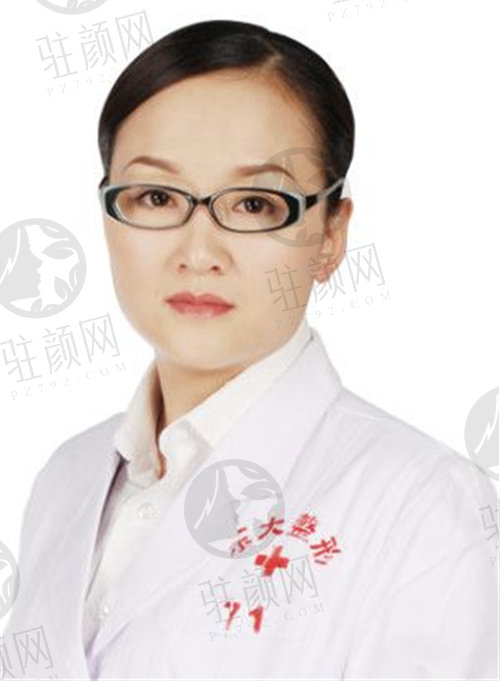 泉州东大医疗美容陈逸华