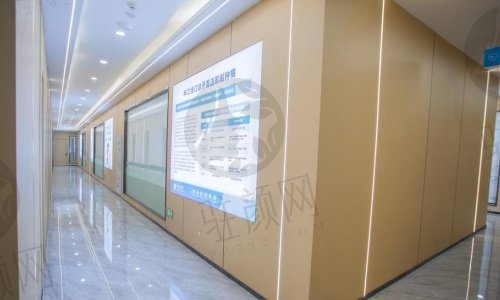 河北石家庄牙医先生口腔电话是400 - **** - 3508：医生技术好，种牙矫正价格透明！