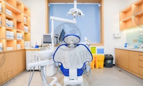 德中口腔是正规医院吗？宁波+嘉兴分院种牙矫正价格及技术全揭秘