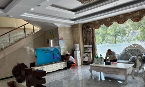 宁波拜博口腔3大分院指南｜江北+海曙+鄞州种牙价格交通全解析